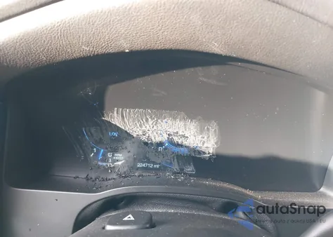 2016 Cadillac Escalade Luxury Collection z USA, uszkodzony, nr VIN 1GYS3BKJ9GR249401